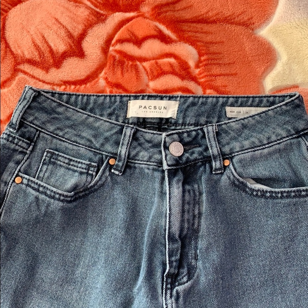 Pacsun mom jeans